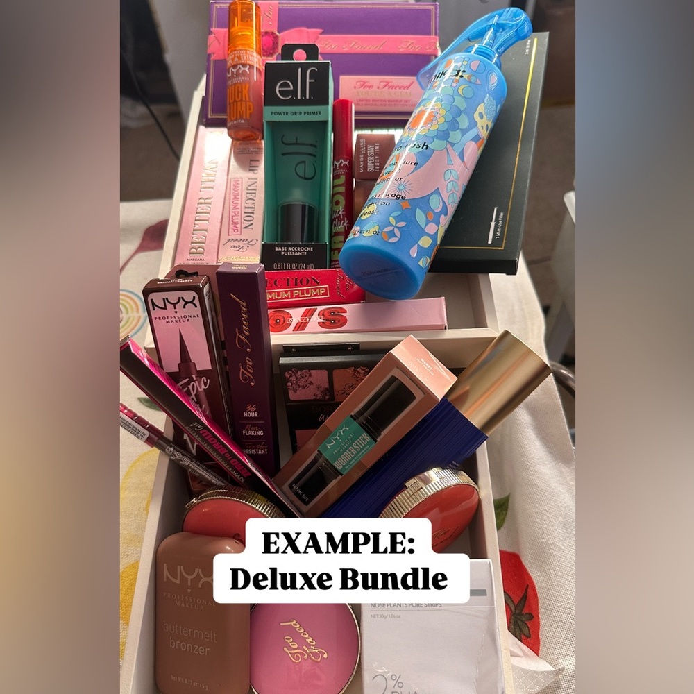 ULTIMATE MAKEUP AND SKINCARE BUNDLE